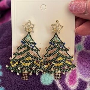 NWT Gold And Green Christmas Tree Post Earrings With Colorful Sparkles